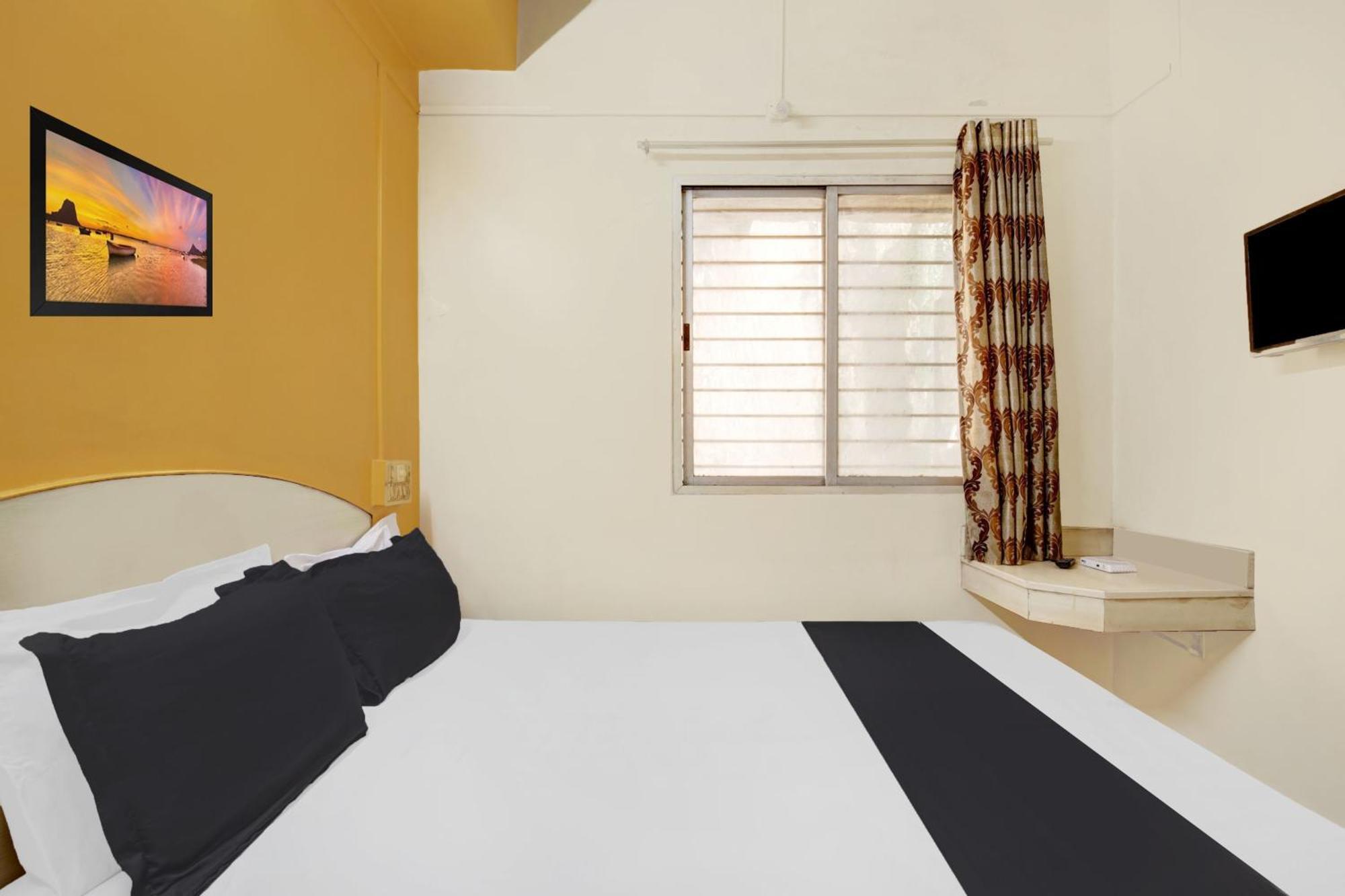 מלון הובלי Spot On Shree Ram Residency מראה חיצוני תמונה